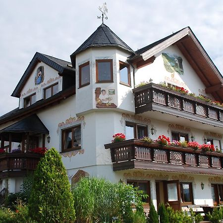 Hotel Alpenhof Markneukirchen Bagian luar foto