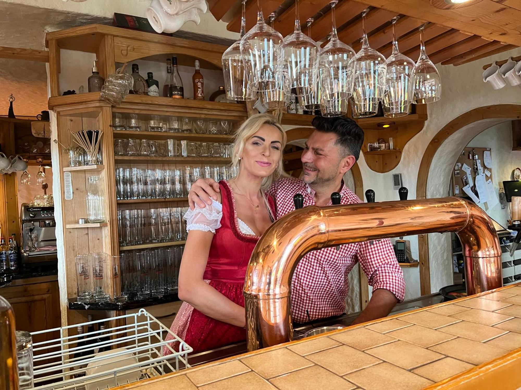 Hotel Alpenhof Markneukirchen Bagian luar foto